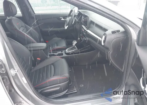 2023 Kia Forte Gt z USA, uszkodzony, nr VIN 3KPF44AC5PE644383